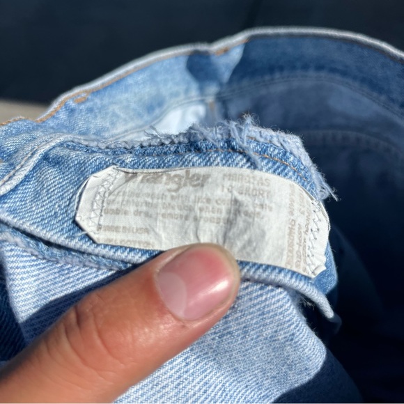 Vintage Wrangler America Jeans (10 Short (Made in USA 🇺🇸) - Picture 5 of 9
